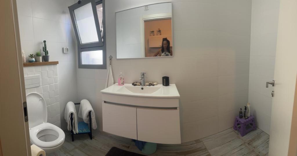נקודות ריפוי Appartement Tirat Carmel Buitenkant foto